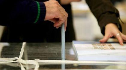 Κάποιοι τις θεωρούν αυτοκτονία, άλλοι αναγκαίο… κακό