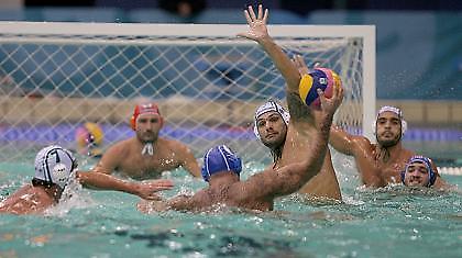 Σταθερά δεύτερος