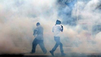 Δακρυγόνα στην Τούμπα