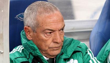 Βολές Φερέιρα για τη διαιτησία