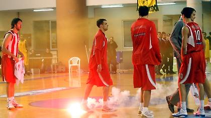 Φτηνά τη γλίτωσε η ΑΕΚ, δικαίωση για Μαρούσι