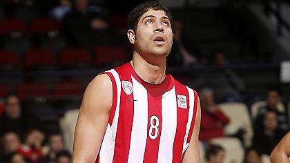 Χτύπησε ο Βασιλόπουλος