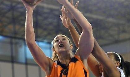 Μια Αμερικανίδα ανακαλύπτει την ισοπαλία