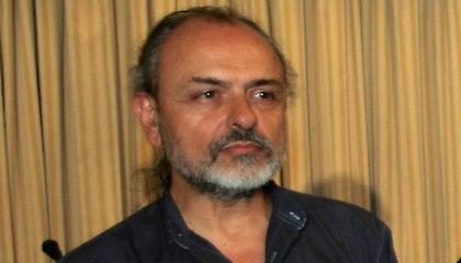 Καπελώνης: «Ανεγκέφαλοι χουλιγκάνοι»!