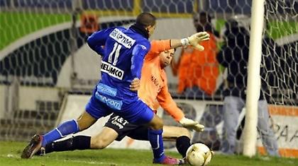 Πλησίασε την κορυφή