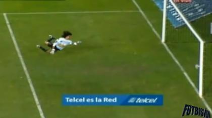 Ένα μέτρο μέσα ήταν ρε… (video)