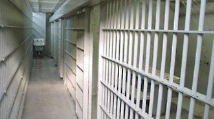 Κυκλοφορούν ελεύθεροι 685 (!) βαρυποινίτες