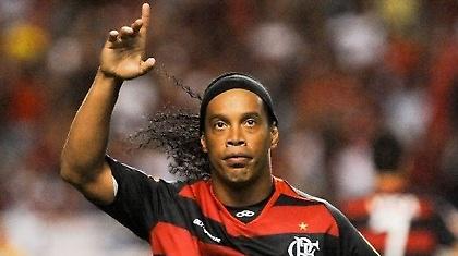 Άνοιξε λογαριασμό ο Ροναλντίνιο!