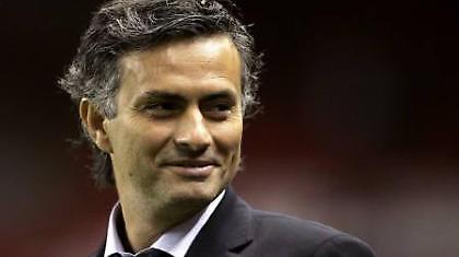 Μουρίνιο: «Τέλος τα δώρα στην Μπαρτσελόνα»