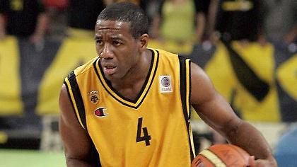 Στροφή σε «κοντό» από την ΑΕΚ