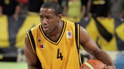 Στροφή σε «κοντό» από την ΑΕΚ