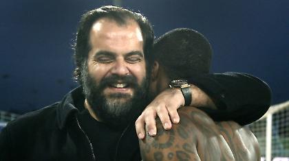 «Προσπαθούν να δημιουργήσουν προβλήματα»