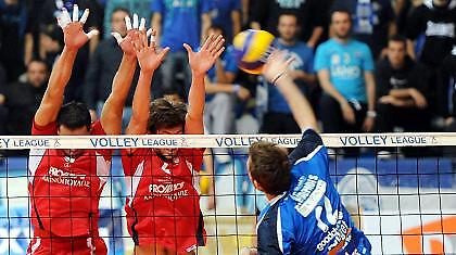 Τέσσερις σε απολογία