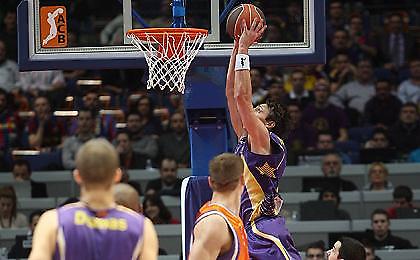 Πρόκριση για τη σαρωτική Βαλένθια