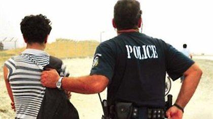 Της ζήτησε βοήθεια για να την… βιάσει!