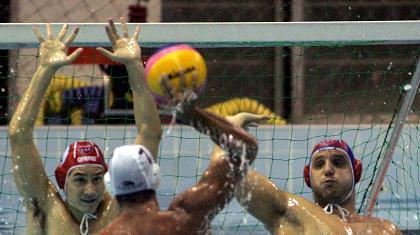 Εύκολο έργο για Ολυμπιακό, ντέρμπι στη Νέα Σμύρνη