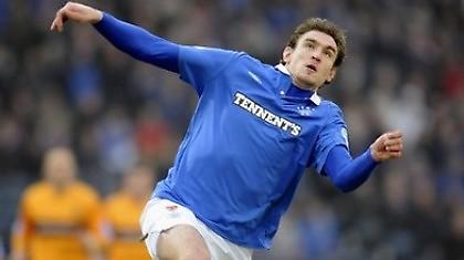 Αγγίζει την κορυφή με εξάρα