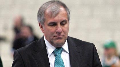 Ομπράντοβιτς: «Εγώ αποφασίζω»