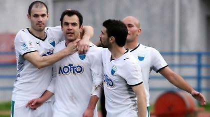 Σφήνα τα… παλικάρια