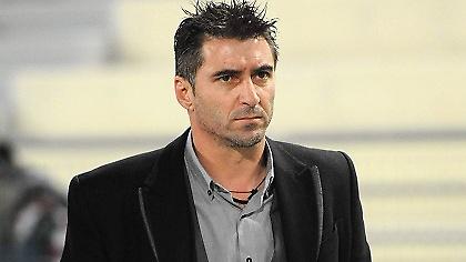 «Δεν μπορούμε να σας πάρουμε στα σοβαρά»