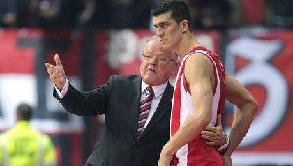 Με απουσίες αλλά πίστη στη Βαλένθια