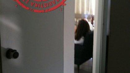 Γιατροί καπνίζουν μέσα σε νοσοκομεία!