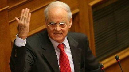 «Όφειλαν να σέβονται τη χώρα στην οποία βρίσκονται»