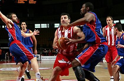 Ευτυχώς που παίζει ο Παπαλουκάς