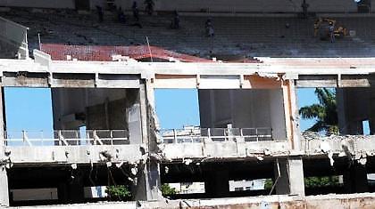 Συντρίμμια το «Μαρακανά»