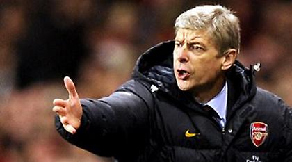 Βενγκέρ: «Επίθεση και στη Βαρκελώνη»