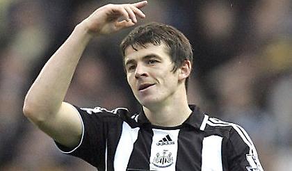 Μπάρτον: «Με φιστίκια αγοράζεις μαϊμούδες»