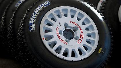 Περιμένουν… κλαταρίσματα!