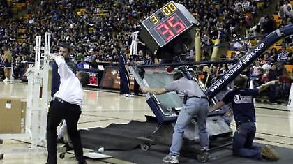 Τρία ταμπλό σ’ ένα βράδυ