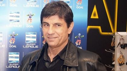 Η ταμπέλα γράφει «μόνιμος»!