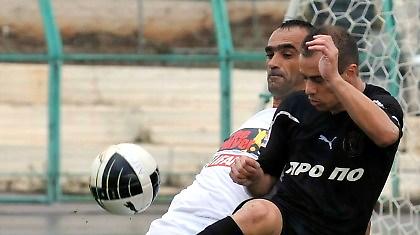 Δεν υπάρχουν φαβορί