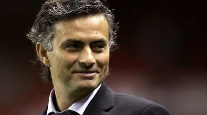 Εννιά χρόνια αήττητος ο Μουρίνιο