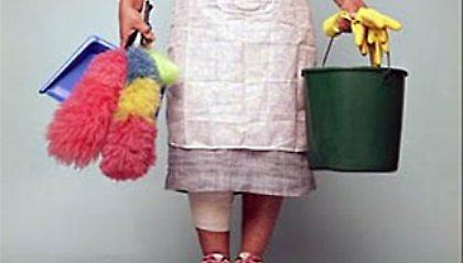 Οικιακή βοηθός αυτοπυροβολήθηκε κατά λάθος!