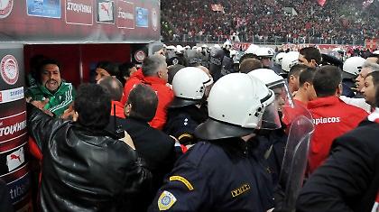 Γελάει ο κόσμος...