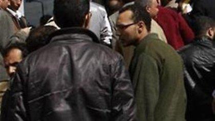 Άνοιξαν οι τράπεζες στην Αίγυπτο