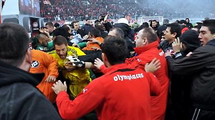 «Οχετός, νοθεία και αλητεία»