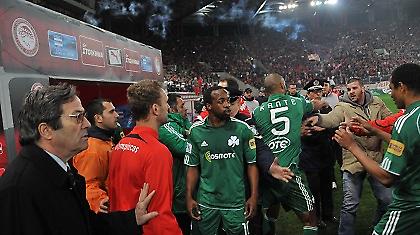 Προχωρά σε διεθνή καταγγελία