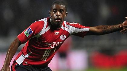 Ανανέωσε με Λιλ ο Μαβουμπά