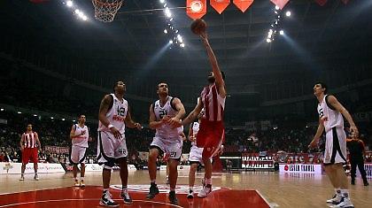 Νίκη και… έφυγε για τους «8»!