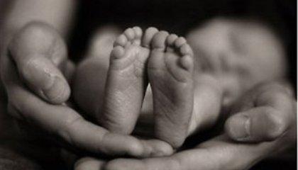 Έγινε μάνα στα…66 της χρόνια!