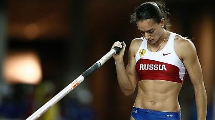 Χάνει το Παρίσι η Ισινμπάγεβα