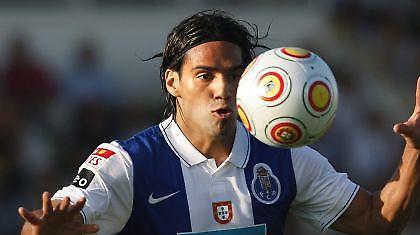 Πάει για Φαλκάο η Ιντερ