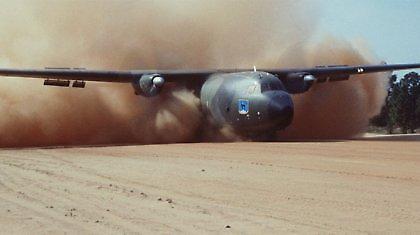 Ξανά στην πατρίδα οκτώ Έλληνες από την έρημο της Λιβύης