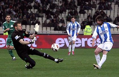 Η… επανάσταση έγινε μόνο στις εξέδρες