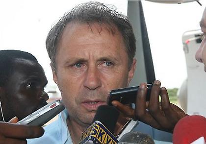 Ο Ράγεβατς στον πάγκο του Κατάρ