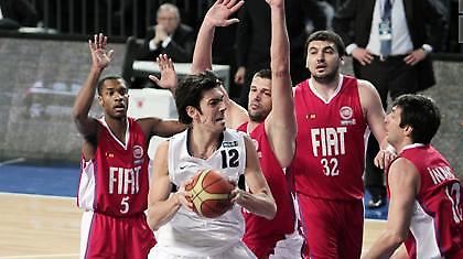 Στο κυνήγι της «Φενέρ»